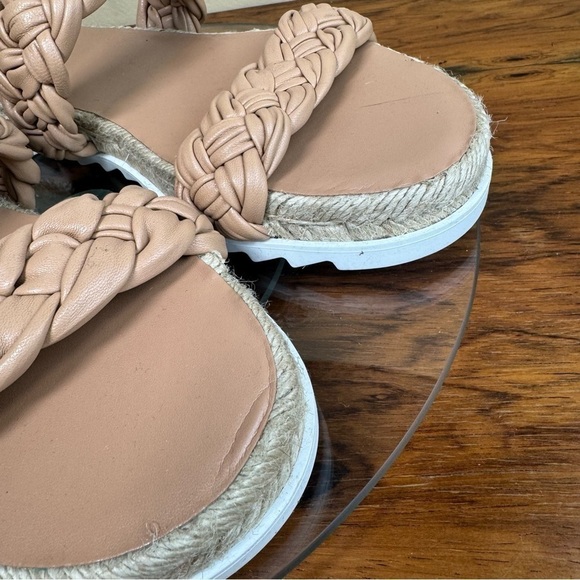 Marc Fisher Jaimee Sandal - Picture 6 of 15